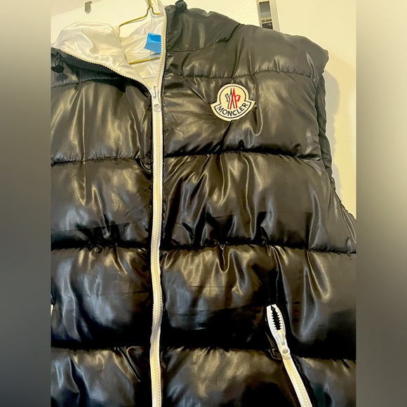 Moncler Vest - Picture 1 of 13